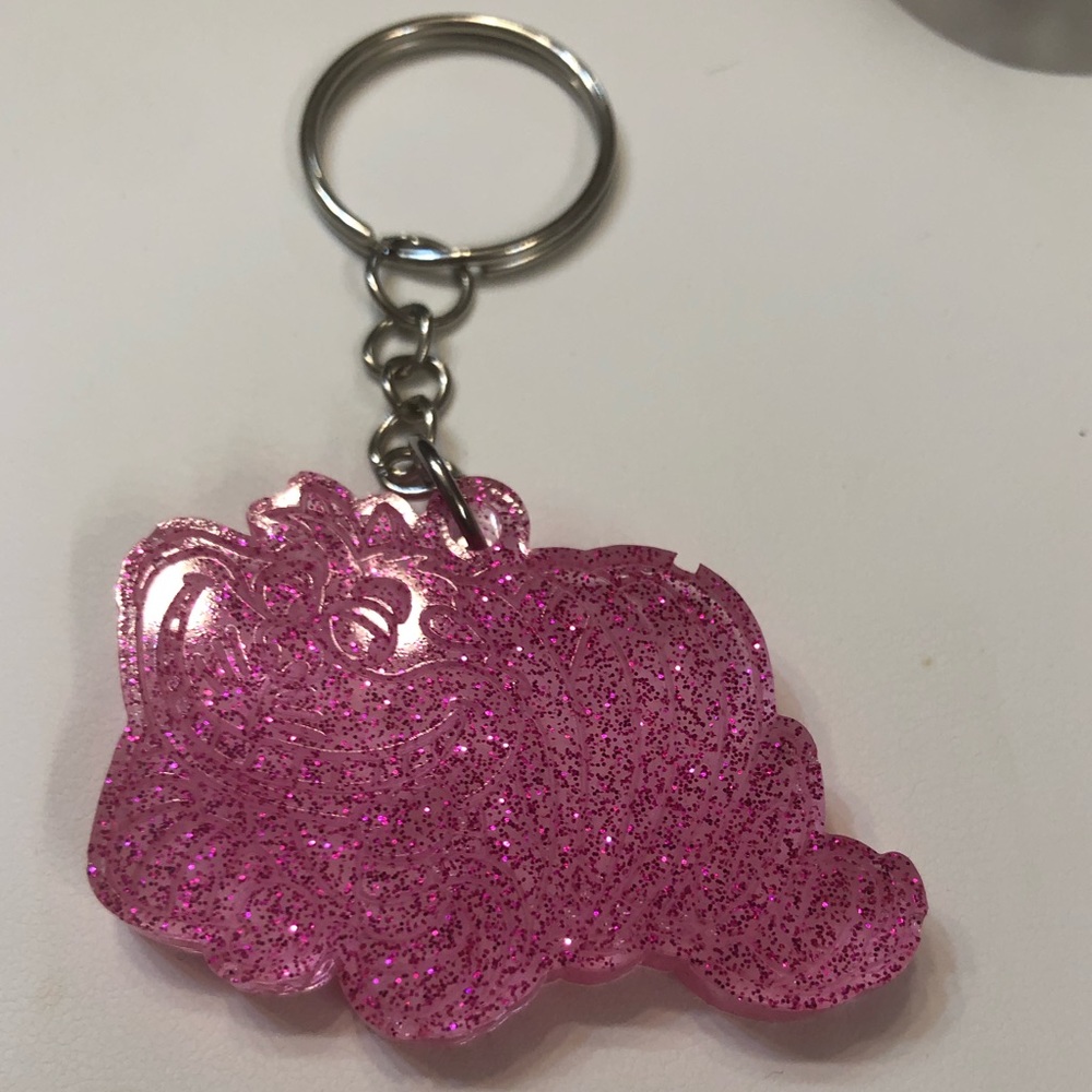 ๐ Handmade Cheshire Cat glow in the dark Keychain - Picture 3 of 5